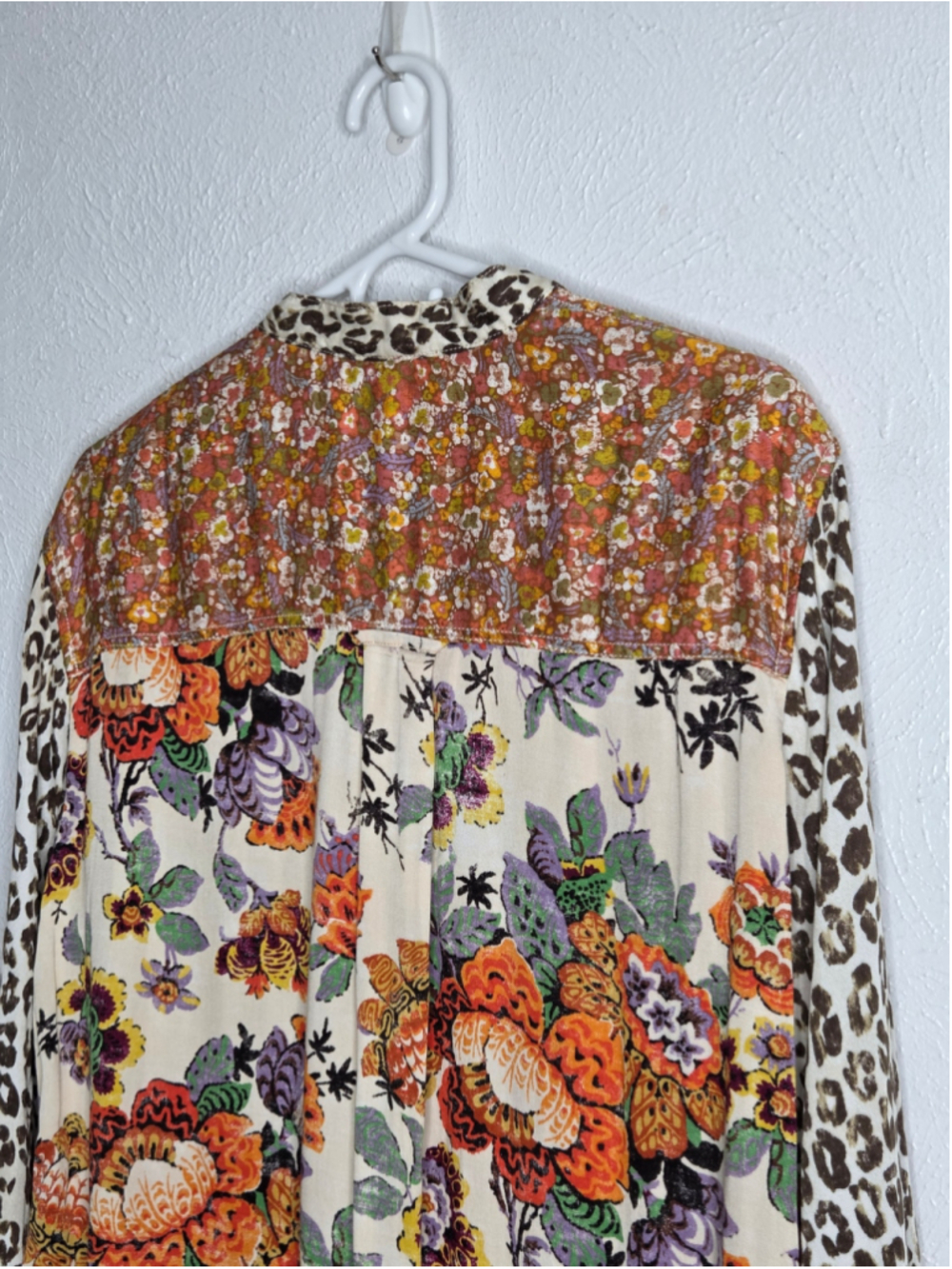 Anthropologie Pilcro Floral Leopard Button Down Shirt Women's Small Tan Orange - Picture 8 of 11
